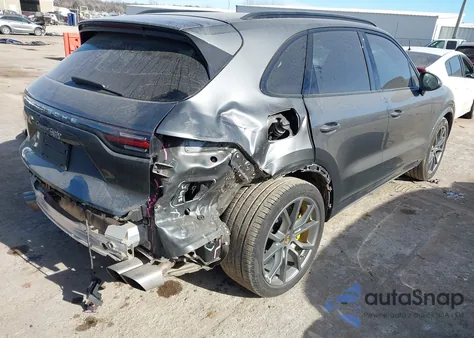 2019 Porsche Cayenne Turbo z USA, uszkodzony, nr VIN WP1AF2AY5KDA80649